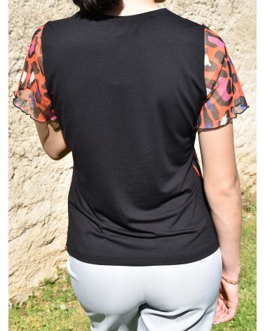 Top/Tee-shirt manches courtes fantaisie
Coloris Noir-Orange
